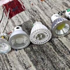 LEDスポットライト電球