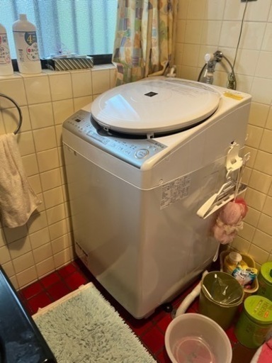 最旬ダウン 2018年　シャープ　ES-TX8C 3年使用したのみ 洗濯機