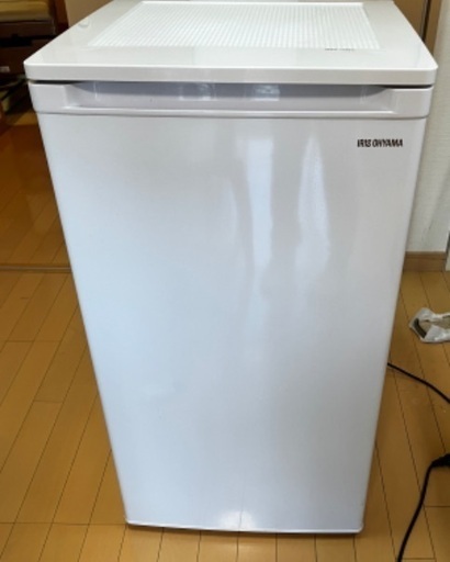 アイリスオーヤマ　60L　冷凍庫