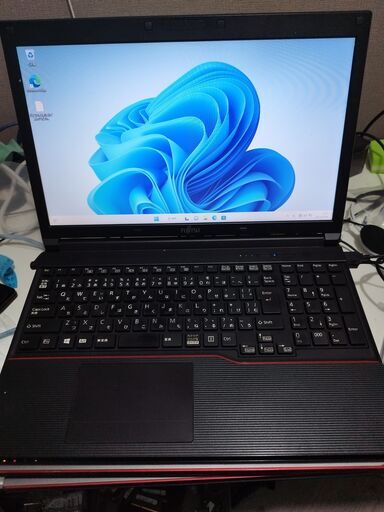 6ヶ月保証（Windows 11+Office2021年）FUJITSU　LIFEBOOK　A574