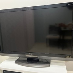 SHARPのテレビ（40インチ）