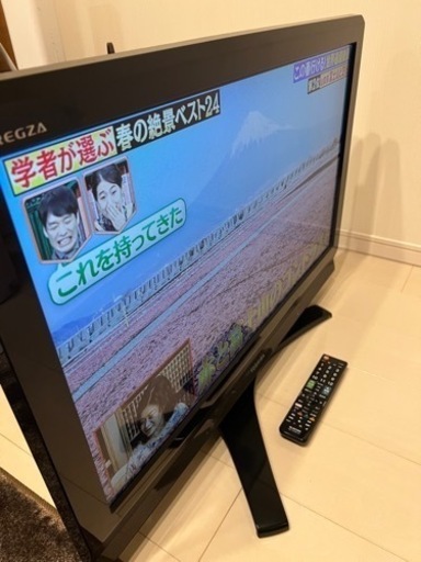 REGZA 液晶カラーテレビ　32型　2010年製