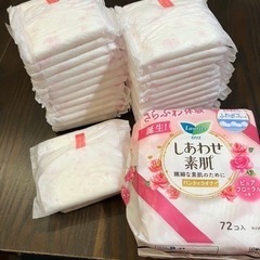 【ソフィ ロリエ】生理用ナプキン