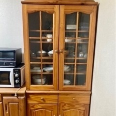 木製食器棚