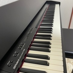 【取りに来られる方】電子ピアノ Roland F140R  17製