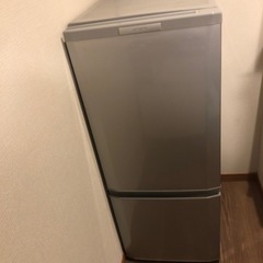 三菱ノンフロン冷凍冷蔵庫　MR-P15X-S型