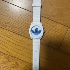 adidas 時計　箱無し　電池なし