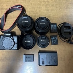 値下げ中　Canon EOS kiss M ダブルズームキット+...