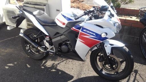 【売】ホンダCBR125R JC50　社外マフラー入り　値下げしました。