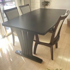 椅子４脚⬛︎美品　ダイニングテーブルセット　木製　ダークブラウン　レザー　合皮　回転　天然木