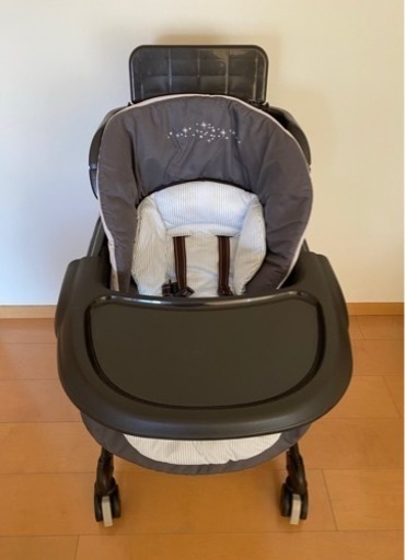 【美品】Combi(コンビ) ハイローチェア ベビーステーション（説明書、箱付）