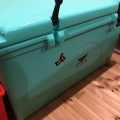 引取り希望／人気カラー オルカ ORCA 140 キャンプ ハードクーラー