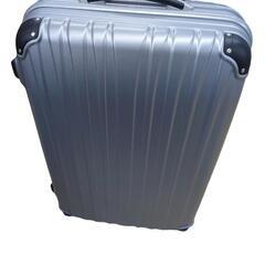 【売ります】スーツケース　LLサイズ　カギ2個付き　海外旅行対応型　①