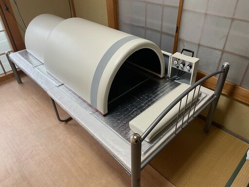 【中古】フジカ/スマーティ/遠赤外線温熱健康機器 F4-A5 パイプベッド付 ※直接受渡（横浜）
