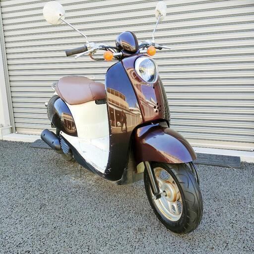 2476.お洒落カッコイイ♪ スクーピー 安心の水冷エンジン シート新品