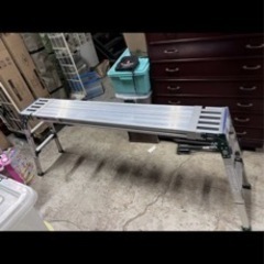 🎉脚立　立ち馬　足場台　アルインコ　VSR-2609FXG