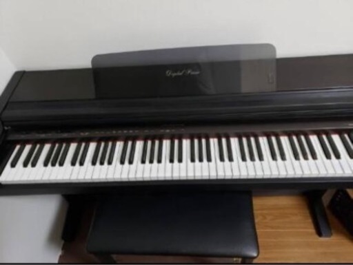 電子ピアノ（KAWAI）