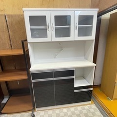 リサイクルサービス八光 配達・設置OK】ホワイト&エナメルブラック 食器棚