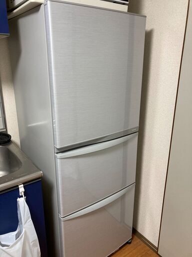 冷蔵庫(2013年製)・電子レンジ（ヘルシオ）2015年製セット