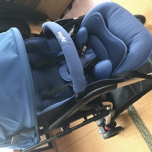 市内配送可  アップリカ　APRICA　最上位機種 　オプティアOPTIA　両対面式ダブルクッション　クリーニング済み　新生児対応