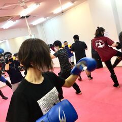 上野駅から徒歩5分、キックボクシングジム『NEXTLEVEL上野』会員さん、受付スタッフ募集中です。の画像