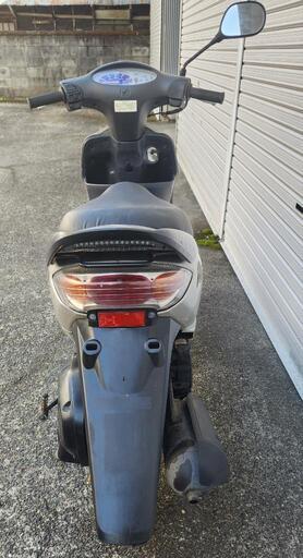 スマートディオ 燃費の良い４ストタイプ エンジン実働 バッテリ新品 オイル交換済 書類完備 水冷・4ストローク原付スクーター「スマート・Dio」のカラーを変更して