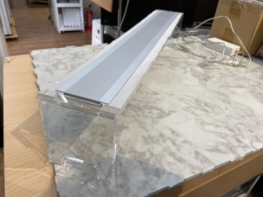 水槽ライト アクアスカイG 601 W60cm用 1灯タイプ ガラス厚5-6㎜対応自社配送時代引き可※現金、クレジット、スマホ決済対応※