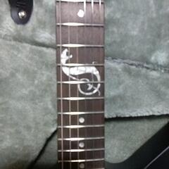 即決価格!!!ESP LTD SNAKEBYTE black メタリカ