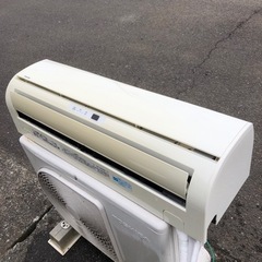 TOSHIBA RAS-221NS 6畳用 244A5673