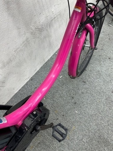 お買い得　3人乗り電動自転車　ヤマハパスキッス　乗りやすい20インチ　子供シート付き　可愛いピンク色