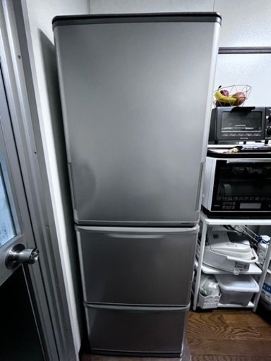 2014年製 SHARP シャープ 350L 冷蔵庫 SJ-WA35A-N 参考定価 ¥82,280 どっちもドア