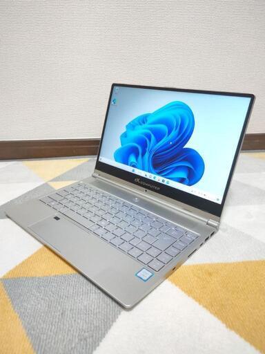 【美品!!4コア8スレッドcore i5搭載】　MacBookと同様　高級感あるメタルボディ　高性能core i5  メモリ驚異の16GB　高速SSD256GB ノートパソコン PC 最新Windows11 バックライトキーボード　無線LAN　Wi-Fi　カメラ　持ち運び便利　セットアップ済み　すぐ使える♪　パソコン　14型液晶フルHD