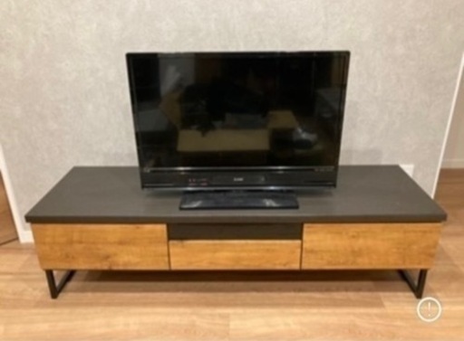 テレビボード　あまり使ってないので新品のように綺麗です。