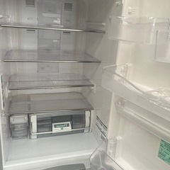 一人暮らし始める方に302L 日立冷蔵庫