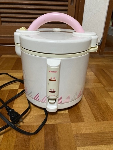 レトロで可愛い三菱電気の炊飯器　2合用　中古