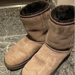 UGG メンズブーツ