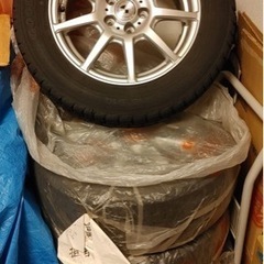 スタッドレスホイルセット　195\\65R15 5x100