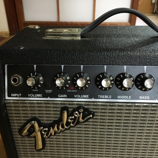 【Fender】アンプ SDR-15CE（箱保存・美中古品） Fender Japan ギターアンプコンボSDR-15CE中古()売却済みです