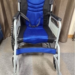 車椅子（ほぼ新品）