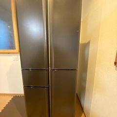 【ネット決済】オシャレ⭐︎大容量⭐︎三菱ノンフロン冷凍冷蔵庫⭐︎...