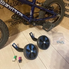 ヨツバサイクル　12インチ　キャプテンネイビー