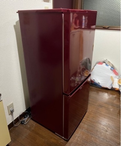 【超ポイント祭?期間限定】 冷蔵庫　AQUA AQR-K(R) 冷蔵庫