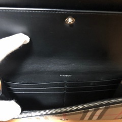 Burberry長財布 大人気商品 即日完売 大特価 限定販売 在庫限り 早い者勝ち