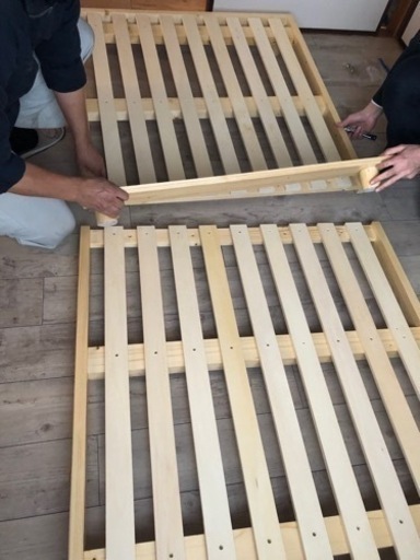 【美品・組み立て簡単】すのこベッド シングル 木製ベッドフレーム