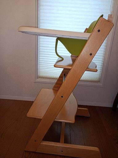 ストッケ　トリップトラップ　Stokke Tripp Trapp