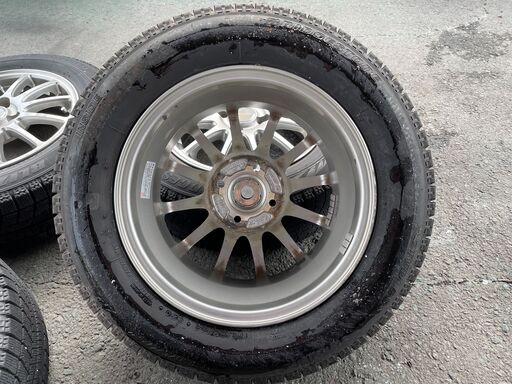 225/65/R17 スタッドレスタイヤホイールセット（ハリアーetc）
