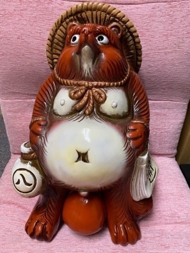 たぬき　やや大きめ　陶器