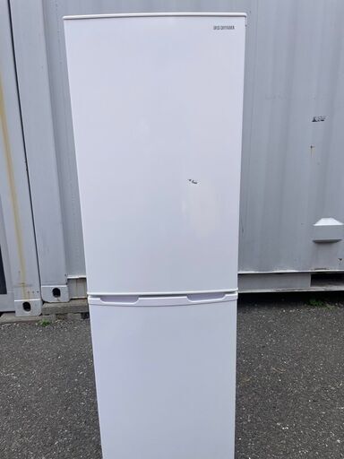 【IRISOYAMA】アイリスオーヤマ 冷蔵庫 162リットル AF162ｰW 2019年製