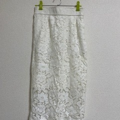 OLIVE des OLIVE 白のスカート