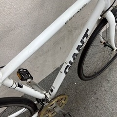 格安　通勤・通学に最適　クロスバイク　GIANT ESCAPE R3 サイズ　s